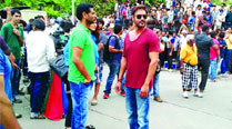 Ajay Devgn and director Prabhu Dheva on the sets of Action Jackson at Bandstand, Mumbai