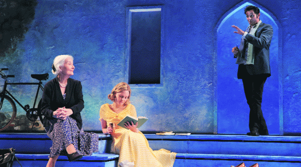 Rosemary Harris in a scene from Roundabout Theatre Company’s Indian Ink
