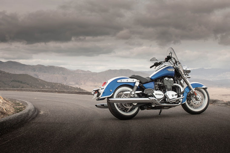 Triumph launches Thunderbird LT at Rs.15.75 lakh Auto Travel