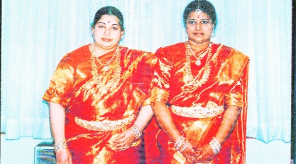 Jayalalithaa and Sasikala draped in expensive sarees and laden with  ornaments. Source: courtesy: Nakkeeran  