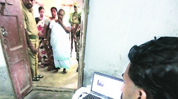 Webcast in progress at one of the 30 booths of Basirhat (south) in North-24 Parganas, Saturday. (Subham Dutta )