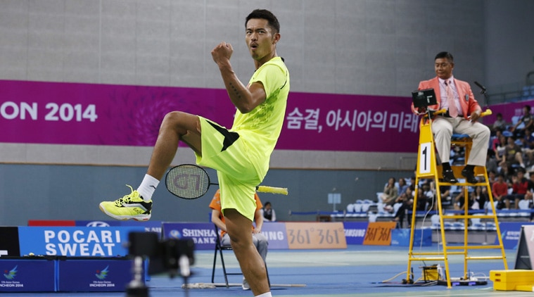Lin Dan exults after beating Lee Chong Wei ( Source: AP)