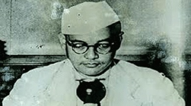 netaji files, netaji subhas chnadra bose, subhash chandra bose, West bengal netaji file, mamata banerjee, netaji snooping, netaji death mystery, spying on netaji kin, india news, latest news, top stories