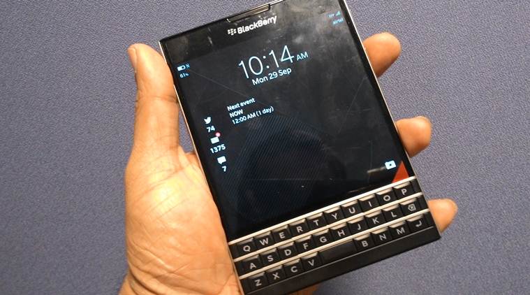 Blackberry Passport full review