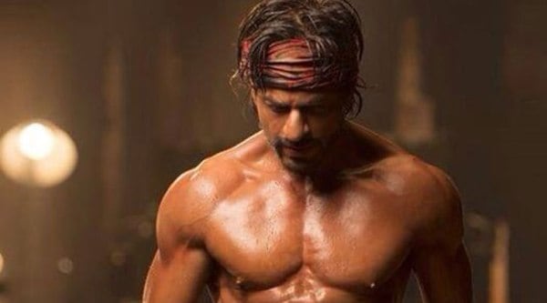 SRK had earlier sported six packs for Farah Khan in 'Om Shanti Om' for a special song 'Dard-e-Disco.