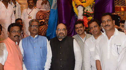 BJP President Amit Shah in Mumbai, prays at Lalbaughcha Raja | Picture ...