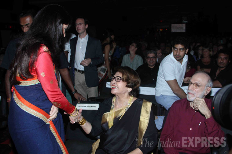 When Aishwarya Rai Bachchan met Salman Khan's stepmother Helen | Bollywood  News - The Indian Express