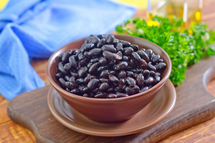 black meals, benefits of black meals, black beans, black sesame, sandwiches