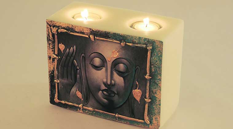 One can never go wrong with candles, crackers and chocolates.