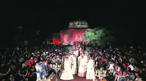The resplendent Quli Khan tomb was the backdrop for the finale by Rohit Bal.