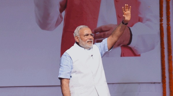 Modi  advocated the need for use of khadi products as a homage to Mahatma Gandhi.