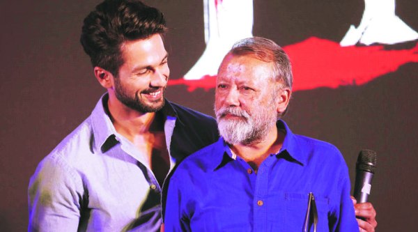 Shahid Kapoor with father Pankaj Kapur