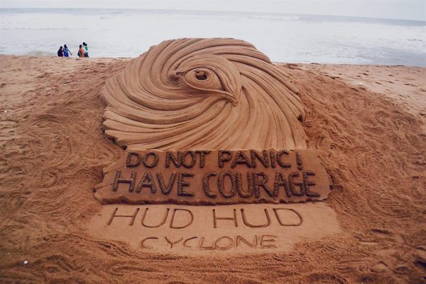 sand sculpture on Hudhud
