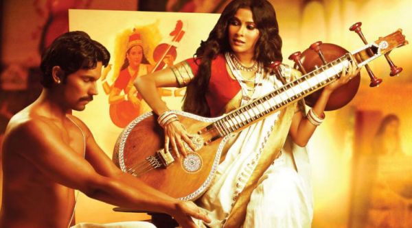 The 'Rang Rasiya' team aims to raise funds for two upcoming eye banks.