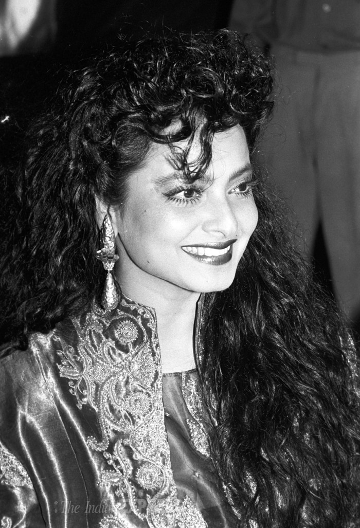 Rekha Photos 50 Rare Hd Photos Of Rekha Bollywood News The Indian