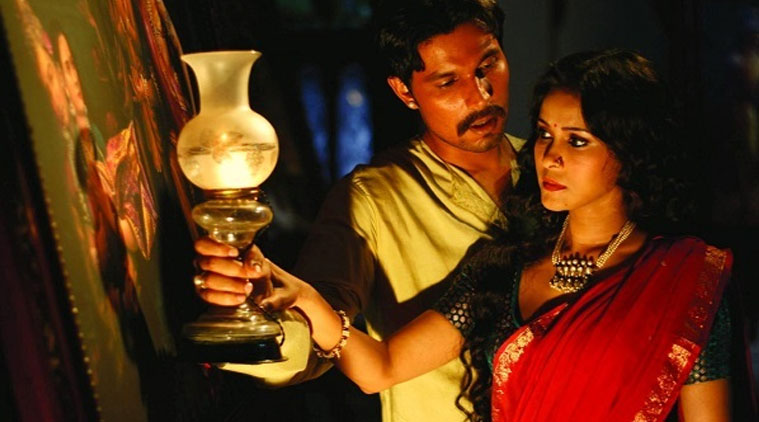 A still from the movie Rang Rasiya