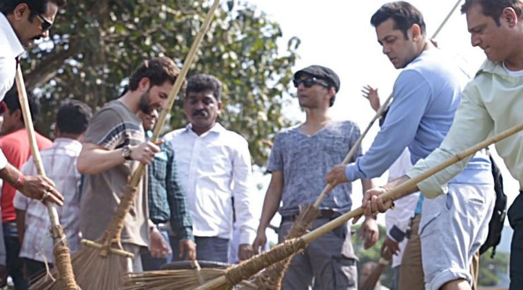 Salman Khan initiated a clean-up drive in Karjat and shared pictures of himself along with his team.