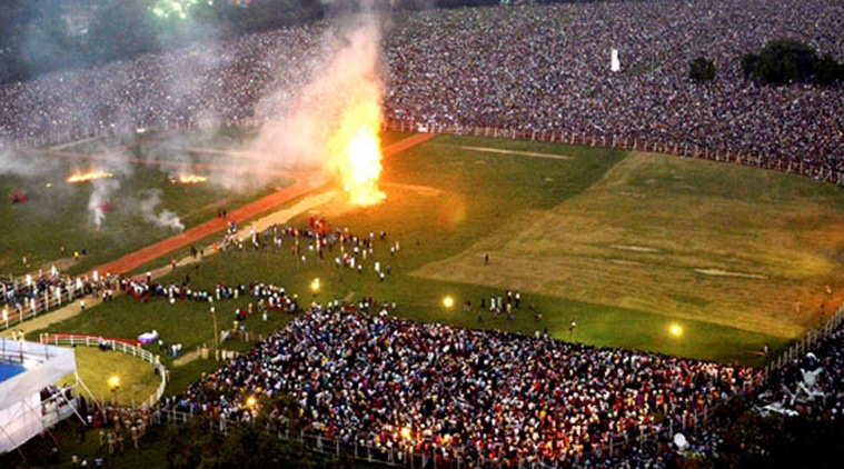  The arrangements for 'Ravana Vadh' ceremony at Gandhi Maidan were very slack in comparison to the huge crowd that attends it, said Yadav.