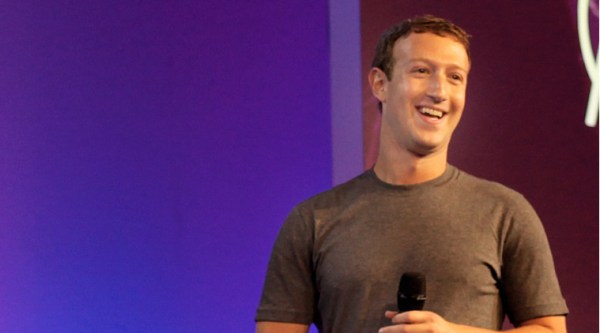 On his first visit to India, Facebook CEO and co-founder Mark Zuckerberg today met Telecom Minister Ravi Shankar Prasad to discuss expanding reach of internet. 