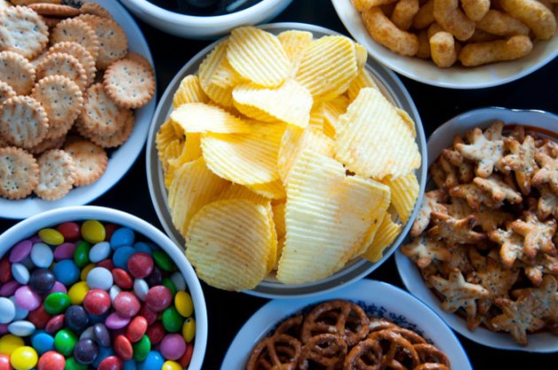 Tip 4: Make your own foods. Processed foods contain preservatives and massive amounts of sugar to prolong the shelf life and better taste. Buying fresh ingredients to prepare snacks and meals does not take that much more time and it is typically a lot healthier.
