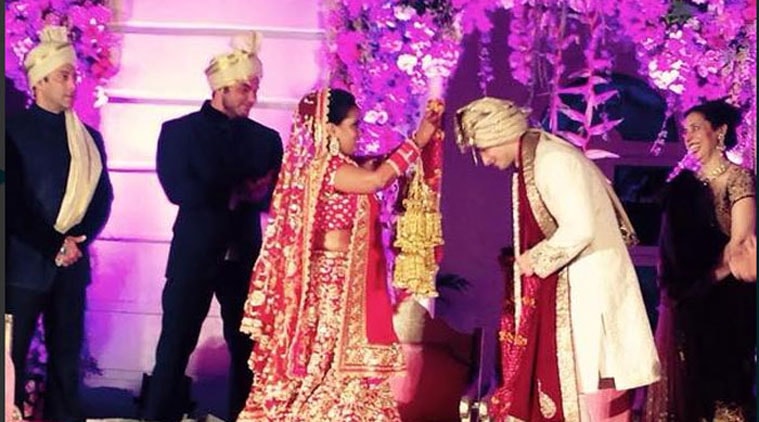 Arpita Khan Wedding Photos Twezersi 