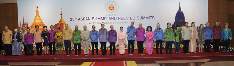 Naypyitaw: Prime Minister Narendra Modi, US President Barack Obama, Myanmar President Thein Sein along with other head of states pose during the East Asia Summit family photo at the Myanmar International Convention Center, Wednesday, in Naypyitaw, Myanmar. (Source: PTI)