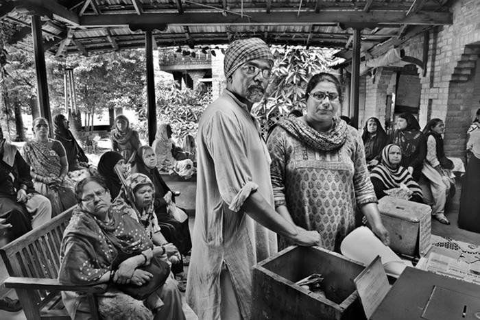 Sathyu (left) went to Bhopal as a volunteer a day after the gas leak and never left. Today, he is a founder member of the Bhopal Group for Information and Action and the Sambhavna Trust.   In these 30 years, Sathyu has been a lynchpin for gas survivors, their children, and those affected by water contamination caused by Union Carbide factory operations.  “The disaster occurred essentially because the government prioritized foreign investment over the life and health of ordinary people,” he says, adding: “The more awareness spreads on the continuing disaster in Bhopal, the more we will move towards achieving what we are still trying to achieve. Most of our hope is bestowed in public support.” Rachna Dhingra (R) left her job with a multinational management consultancy firm in the USA for Bhopal in 2003 after realising she could do something to help the communities there. She’s remained ever since and today is a member of the Bhopal Group for Information and Action. “Corporations cannot just come, kill and pollute, and leave without any kind of responsibility,” she says. (Source: Amnesty International © Raghu Rai / Magnum Photos)