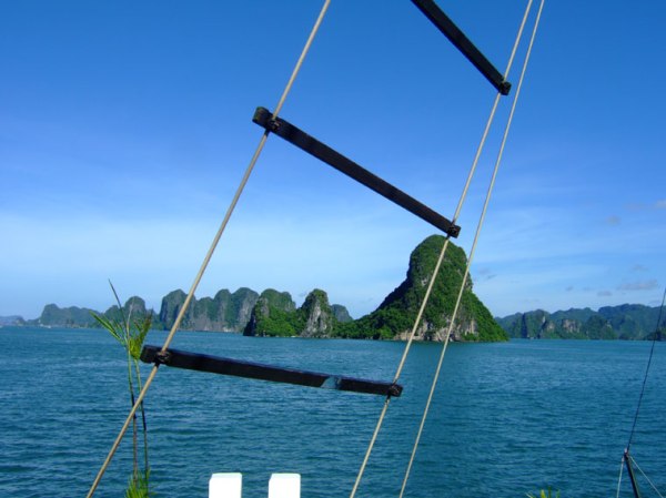 Literally called ‘descending dragon bay’ Ha Long Bay in Quang Ninh Province has over 1600 islands and islets of limestone pillars. 