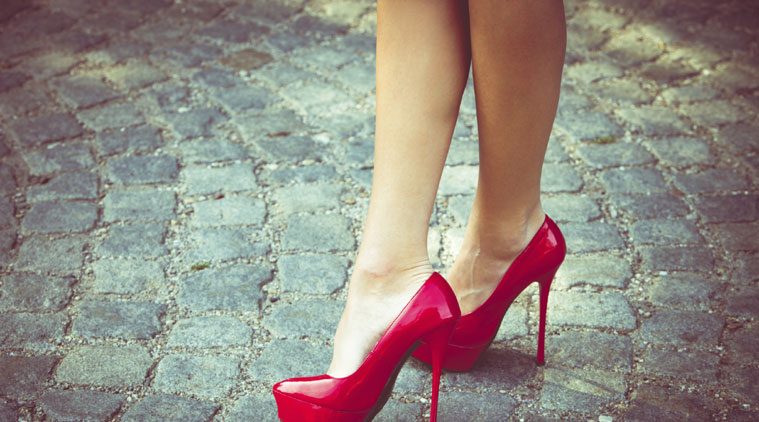 7 Scary Things That Can Happen When You Wear Heels Too Much