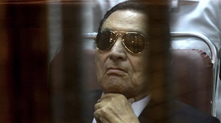 n this Saturday, April 26, 2014 file photo, ousted Egyptian President Hosni Mubarak attends a hearing in his retrial over charges of failing to stop killings of protesters during the 2011 uprising. (Source: Reuters)