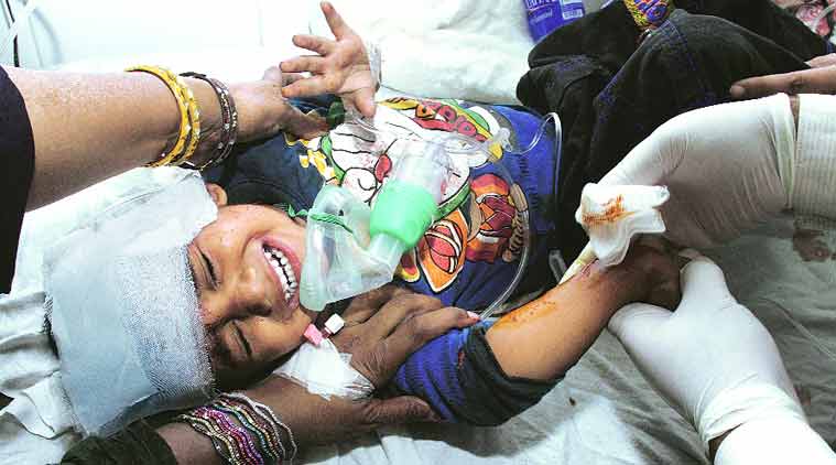 An injured child at a Lahore hospital.(Source: AP photo)