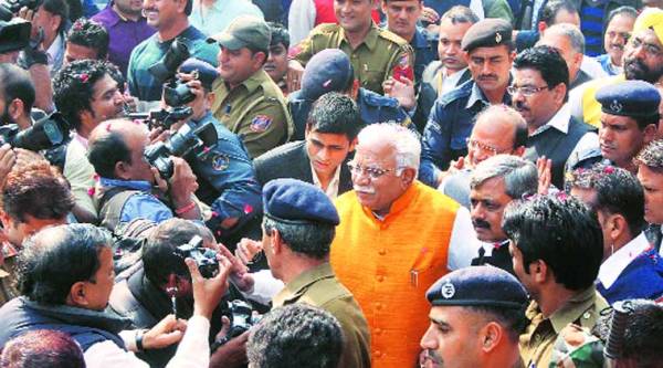 Haryana Chief Minister Manohar Lal Khattar at a felicitation ceremony organised by the Delhi BJP. (Source: Express photo by Prem Nath Pandey)