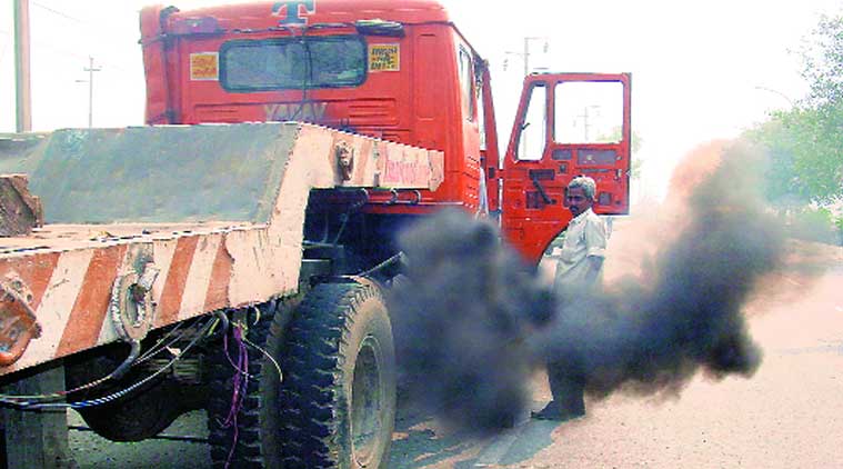 At least 5 lakh old cars must leave Delhi roads | Cities News,The