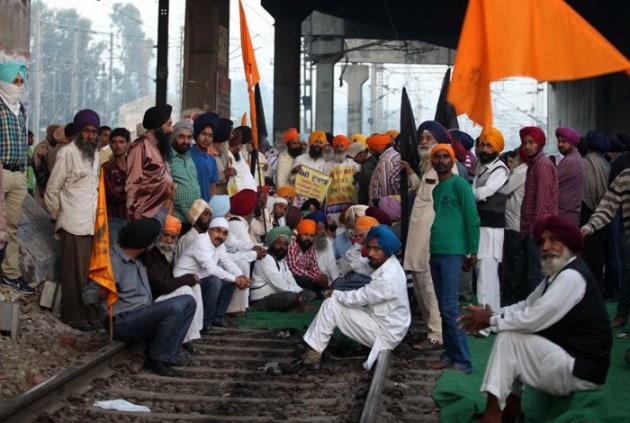 Punjab: 1984 Sikh riot victims block train routes; passengers suffer ...