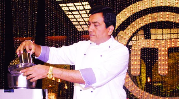 Chef Sanjeev Kapoor in the Masterchef 3