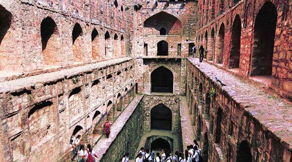 Agrasen ki Baoli: Located in the heart of Connaught Place, the baoli has 103 steps. There are no historical records to prove who built this baoli. Legend has it that King Agrasen built it for his subjects during the Mahabharat epic era.