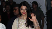 aishwarya-smile-209 no alt set
