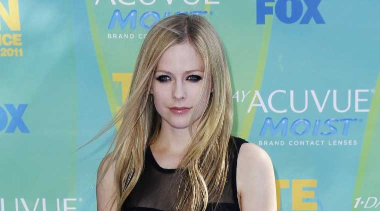 Avril Lavigne Slams Rehab Rumors Post Health Issues Entertainment 7800