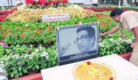 Bhagvanji Raiyani, bal thackeray, bal thackeray statue, balasaheb thackeray statue, bal thackeray memorial, latest news, india news