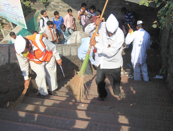 Mumbai Dabbawalas Deliver On Swachh Bharat Promise | Picture Gallery ...