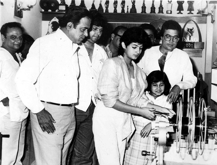 Twinkle Khanna, Rajesh Khanna, Twinkle Khanna 40th birthday, Rajesh Khanna birthy anniversary, Rajesh Khanna Twinkle Khanna birthday photos, Rajesh Khanna rare birthday photos, Twinkle Khanna birthday photos, Rinke Khanna