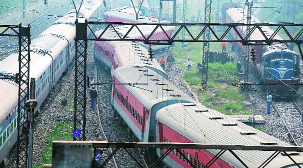 Odisha Siter Xxxx Viodes - Poorva Express derail: 'Slow speed prevented casualties' | The Indian  Express