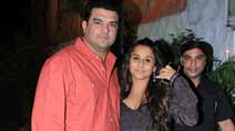 Vidya Balan’s dinner date with hubby Siddharth ahead of birthday