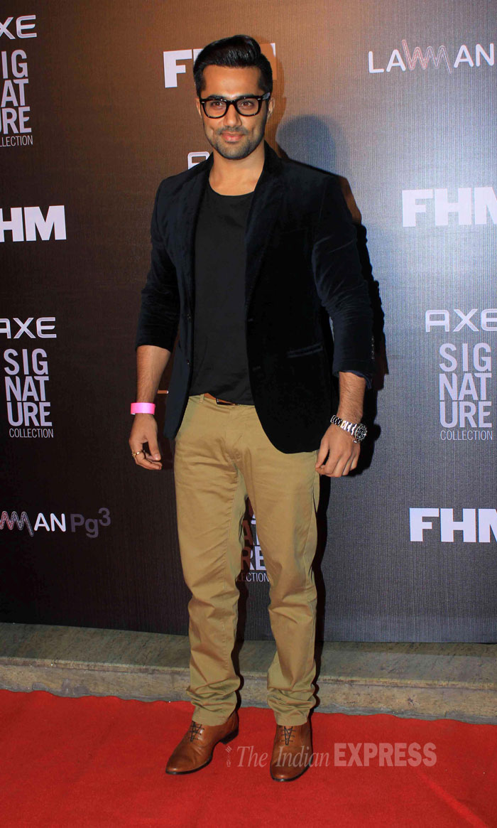 Vishal Karwal flashed a dimpled smile on the red carpet. (Source: Varinder Chawla)