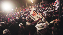 Delhi polls: The night before, how AAP hit the streets to guard its ...
