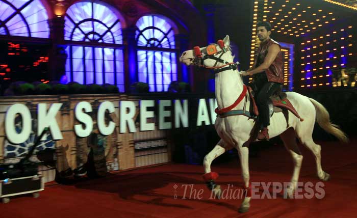 screen awards 2015, lifeok screen awards, gurmeet choudhary, khamoshiyan