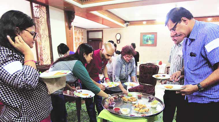 kolaba family food, bohri food