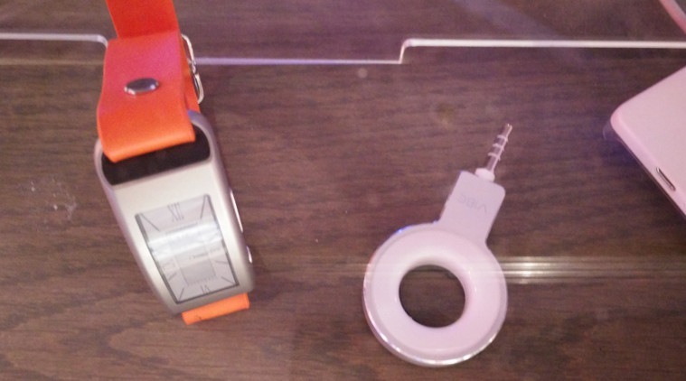 Lenovo at CES 2015, CES 2015 news, Lenovo Vibe Band CEs 2015
