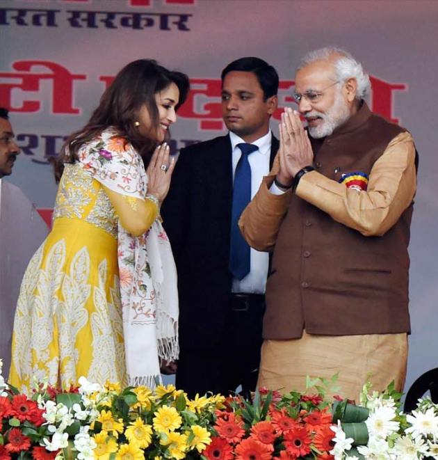 Narendra Modi, Madhuri Dixit