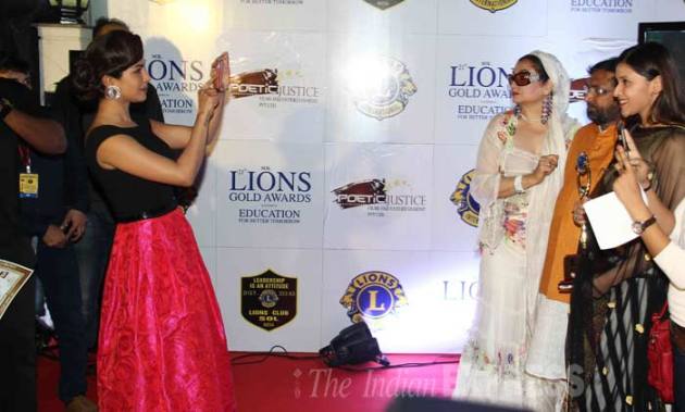 Priyanka Chopra, Lisa Haydon, Abhishek Bachchan and all the shimmer at